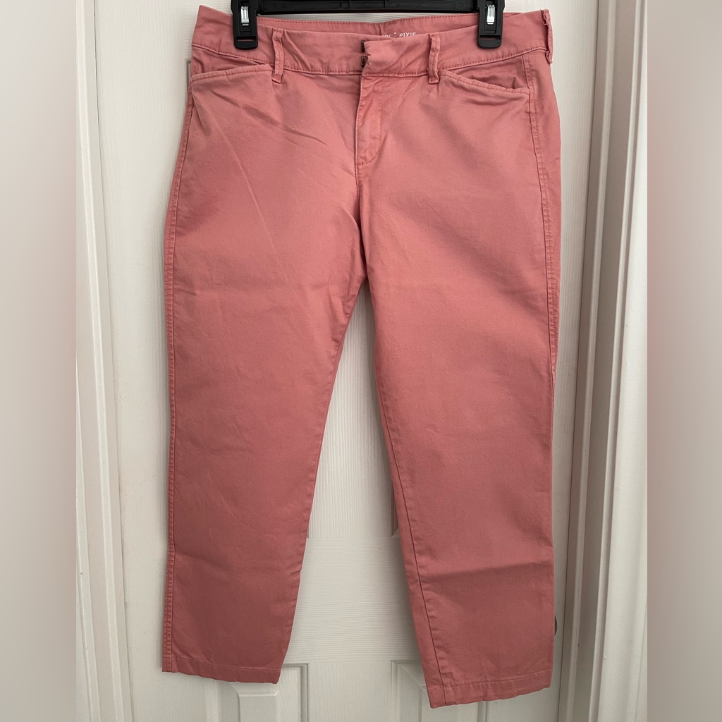 Old Navy Pixie Capri